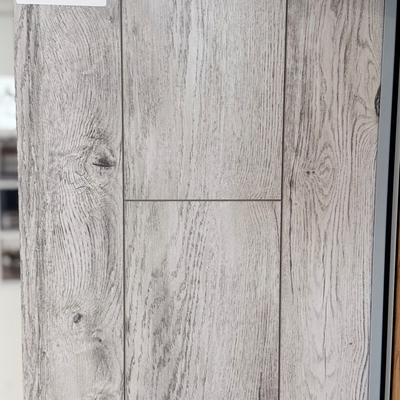 Kensington Luxury Laminate Oak White Washed Distressed