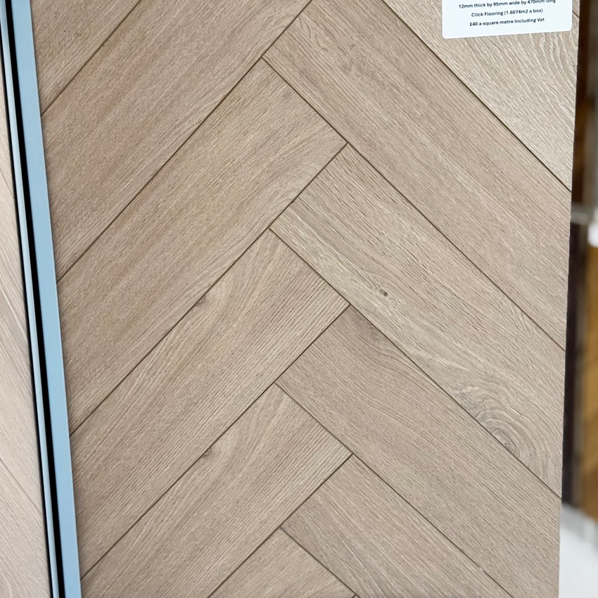 Kensington Luxury Laminate Herringbone Oak Light Natural